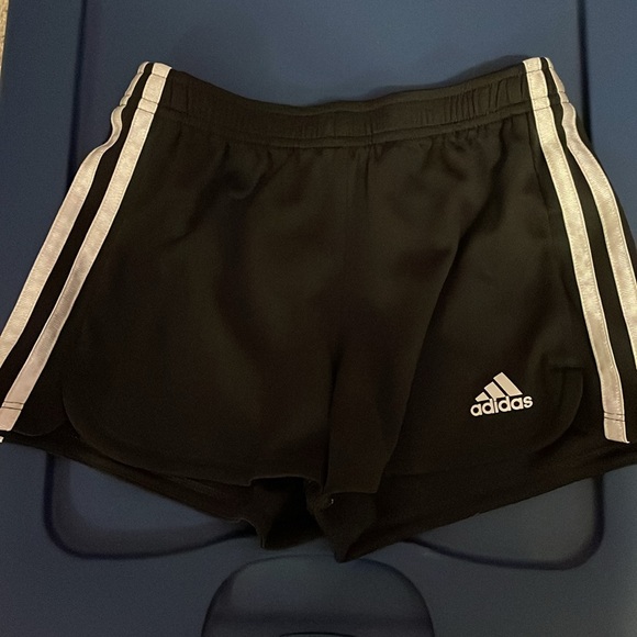 Girls Adidas soccer shorts black & white stripes purple & white stripes - Picture 6 of 9
